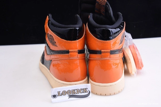 1 555088-028 Retro Jordan Shattered Backboard 3.0 High - Air 0820